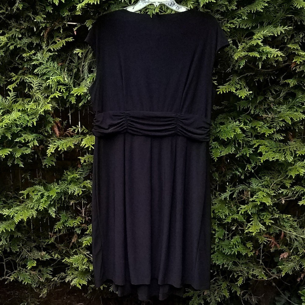 Little Black Dress - Picture 3 of 3